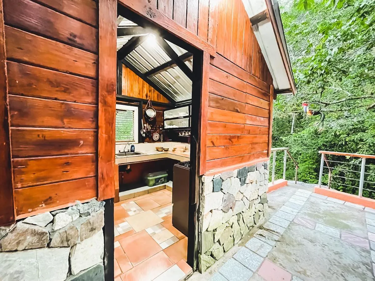 Casa Del Arroyo 2-Bedroom Cottage Fireplace And Bbq Jarabacoa