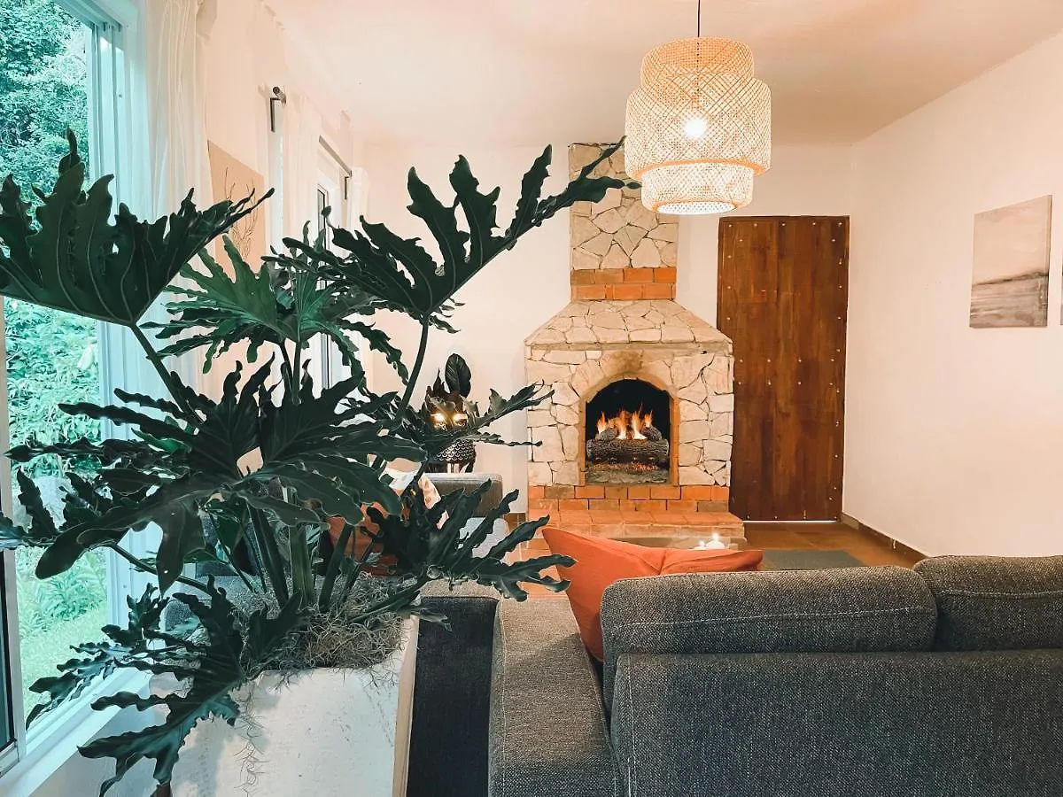 Casa Del Arroyo 2-Bedroom Cottage Fireplace And Bbq Jarabacoa Dominican Republic